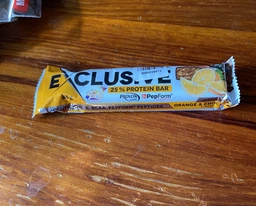 Батончик Exclusive Protein Bar - 85г 1/12 - orange-chocolate фото від покупців 4