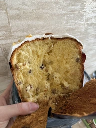 Паска BISCOTTI з родзинками 360 г (4820180814824) фото від покупців 10