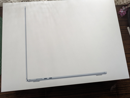 Ноутбук Apple MacBook Air 15.3" M4 16/256GB 2025 (MC7A4RU/A) (QWERTY+кирилиця) Sky Blue фото від покупців 1