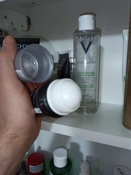 Шариковый дезодорант-антиперспирант Vichy Homme Invisible Resist 72 часа защиты 50 мл (3337875894234) фото от покупателей 2