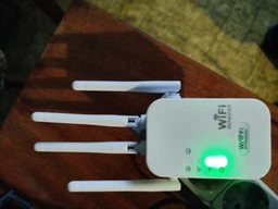 Репитер Repeater WIFI Ретранслятор 300 Мбит/с Удлинитель большого радиуса действия Усилитель сигнала Wi-Fi фото от покупателей 2