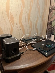 Универсальный сетевой удлинитель RZTK GaN Hub Wireless 65W + 3 USB-A (QC 3.0) + USB-С (PD20W) Black 2 м фото от покупателей 10