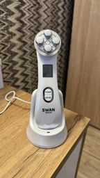 Микротоковый массажер для лица и шеи Swan Beauty Skin Boost RF-30 MS EMS массажер с микротоками от отеков лифтинг и тонус кожи мощный для омоложения с микротоками светотерапия аккумуляторный белый фото от покупателей 10