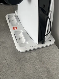 Подставка для PS5 Canyon CS-5 RGB с охлаждением и зарядкой для геймпадов White (CND-CSPS5W) фото от покупателей 2