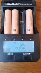 Акумулятор Voltronic 18650 Li-Ion LGDAHD2C1865, 2100mAh, 25A, 4.2/3.7/2.5V, BEIGE, PVC BOX (YT13281)