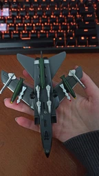 Військовий літак RealToy Торнадо сірий (38966) фото від покупців 4
