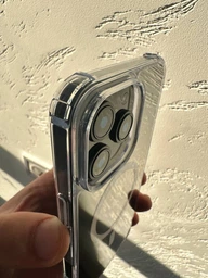 Противоударный чехол для iPhone 16 Pro Max IPAKY Crystal Magsafe с бортиками Прозрачный фото от покупателей 3