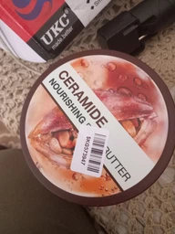 Восстанавливающий крем-баттер для очень сухой кожи Garnier Body Superfood Какао (3600542470438) фото от покупателей 3