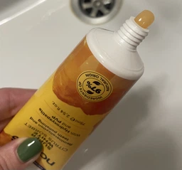Зубна паста Nordics Super White Citrus Sorbet, 75 мл – з гідроксиапатитом, без фтору, для природного відбілювання зубів фото від покупців 1