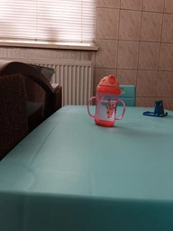 Набір дитячих меблів DOLONI Столик із двома стільцями м'ятний (04680/7) фото від покупців 1