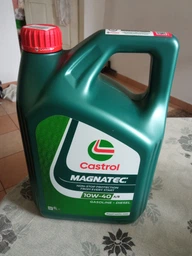 Моторное масло Castrol Magnatec 10W-40 A3/B4 1 л (15F097) фото от покупателей 7