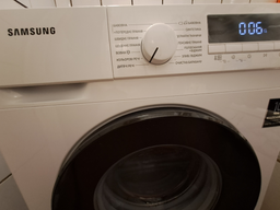 Стиральная машина узкая Samsung WW70T3020BW/UA