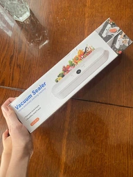 Домашний вакууматор для продуктов 90 Вт Кухонный вакуумный упаковщик, Вакууматор для еды, Вакуматор, Спаиватель Белый + пакети для вакууматора фото от покупателей 2