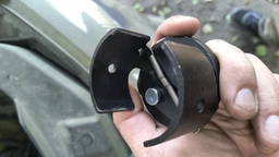 Ключ к масляному фильтру универсальный VOREL 3/8 ", Ø64-80 мм (57660_vo)