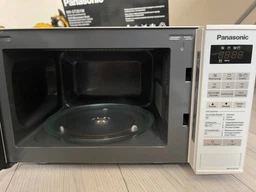 Мікрохвильова піч із грилем Panasonic NN-GT261WZPE фото від покупців 9
