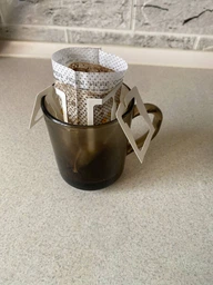 Дріп пакети для кави фільтр для заварювання пакетики drip bag filters порційні кавові фільтри порожні одноразові з вушками на чашку 100 шт паперові біорозкладні в чашці швидке заварювання вдома в офісі в дорозі компактні зручні для чаю в упаковці