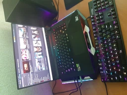 Охлаждающая подставка для ноутбука GamePro CP870 Black фото от покупателей 9