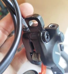 Гидравлический тормоз Shimano BR-MT200 комплект (передние и задние) OEM фото от покупателей 4