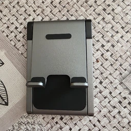 Держатель для телефона Ugreen Foldable Multi-Angle Phone Stand With Height Adjustable Grey (UGR-50324) фото от покупателей 2