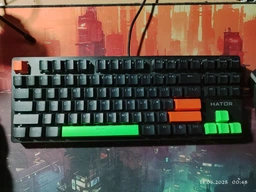 Набір кейкапів Hator Green Lime PBT keycaps ESC/SPACE/ENTER/R.SHIFT/ARROWS (HTS-710) фото від покупців 8