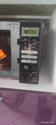Мікрохвильова піч Panasonic NN-ST25HBZUE фото від покупців 1
