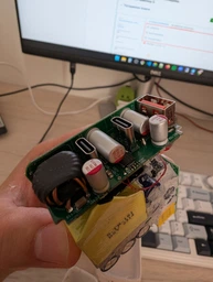 Сетевое зарядное устройство RZTK GaN2 100W USB-A (QC4.0) 2xUSB-C (PD3.0) + кабель USB-C 100W White фото от покупателей 17