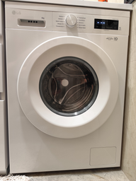 Стиральная машина узкая LG F2Y1NS3W фото от покупателей 4