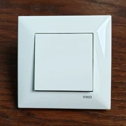 Вимикач 1-клавішний VIKO Meridian білий (90970001-WH) фото від покупців 2