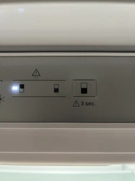 Вбудований холодильник HOTPOINT ARISTON HAC20 T321 фото від покупців 8