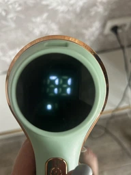 Потужна акумуляторна бездротова машинка LED Smart для видалення катишків (катишок) і стрижки кошлатості (ковтунців) одягу із зарядкою від USB Type-C, Зелений фото від покупців 6