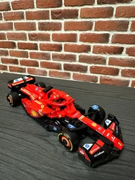 Конструктор LEGO Speed Champions Автомобиль для гонок F1 Ferrari SF-24 275 деталей (77242) фото от покупателей 3