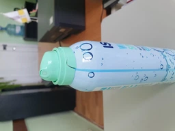 Спрей охолоджувальний Isana Wasser Spray Hyaluron&Aloe Vera 200мл