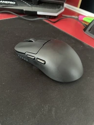 Бездротова легка магнітна миша Ajazz AJ159P PAW3395 2.4G 26000 DPI RGB Біла фото від покупців 2