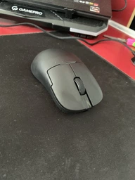 Бездротова легка магнітна миша Ajazz AJ159P PAW3395 2.4G 26000 DPI RGB Біла фото від покупців 1