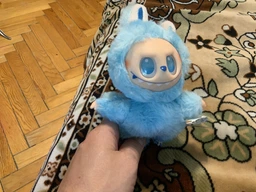 Мягкая игрушка сюрприз Лабубу 2й сезон колекционная фигурка брелок Labubu в коробке