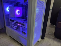 Видеокарта MSI GeForce RTX 5070 12G GAMING TRIO OC WHITE фото от покупателей 3