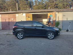 Дефлектори вікон (вітровики) з хромом FORD ESCAPE USA 2012-2020 KL-1305