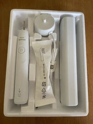 Электрическая зубная щетка PHILIPS Sonicare HX7101/02 серии 5300 фото от покупателей 12