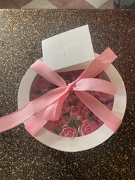 Зефірні квіти тюльпани 2 в подарунковій коробці 21см honeycake фото від покупців 17
