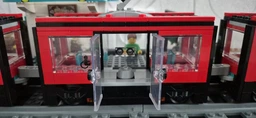 Конструктор LEGO City Трамвай і вокзал у центрі міста 811 деталей (60423) фото від покупців 1