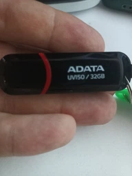 Флеш память USB ADATA UV150 64GB USB 3.2 Gen1 Black (AUV150-64G-RBK)