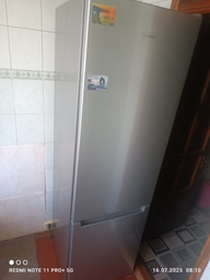 Двокамерний холодильник Indesit LI9 S1E S