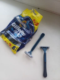 Одноразовые станки для бритья (Бритвы) мужские Gillette Blue 3 Comfort Slalom 12 шт (8006540808771) фото от покупателей 1