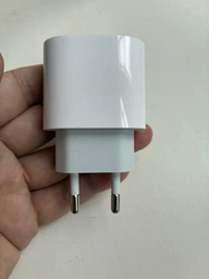 Сетевое зарядное устройство Apple 20W USB-C Power Adapter White (MD3J4ZM/A) фото от покупателей 2