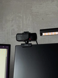 Веб Камера Fifine K420 с микрофоном и штативом треногой 1440p