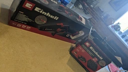 Мощная пила цепная аккумуляторная Einhell GE-PS 18/15 Li BL - Solo: с АКБ 18V 2.5 Ah, шина 158мм, 4,8 м/с