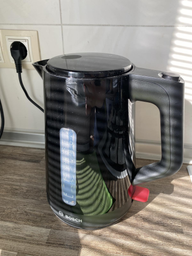 Электрочайник BOSCH MyMoment TWK1M123 фото от покупателей 4