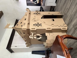 Картонний будиночок. Замок для принцеси або короля Cardboard Mama