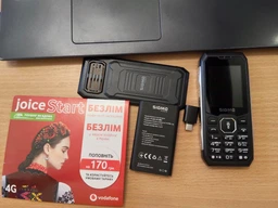 Мобільний телефон Sigma X-style 341 BRO Type-C Black фото від покупців 10