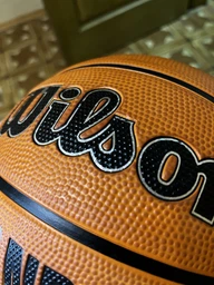 Мяч баскетбольный Wilson NBA DRV PLUS BSKT size 7 Коричневый (WTB9200XB07 7) фото от покупателей 2